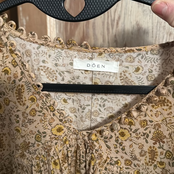 D O E N flowing cotton blouse. - Picture 3 of 7